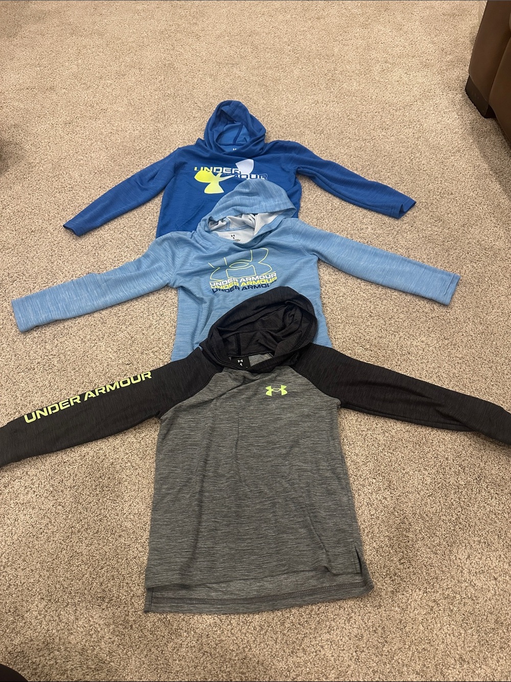 Under Armour Boys' Blue & Gray Hooded long sleeve tshirts bundle size 5